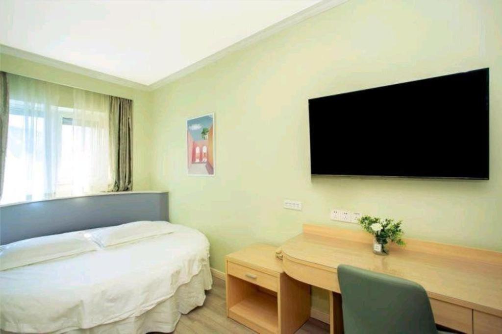 Super 8 Hotel Chengde Imperial Summer Resort Exterior photo